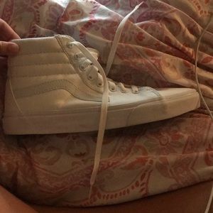 Crisp white on white vans